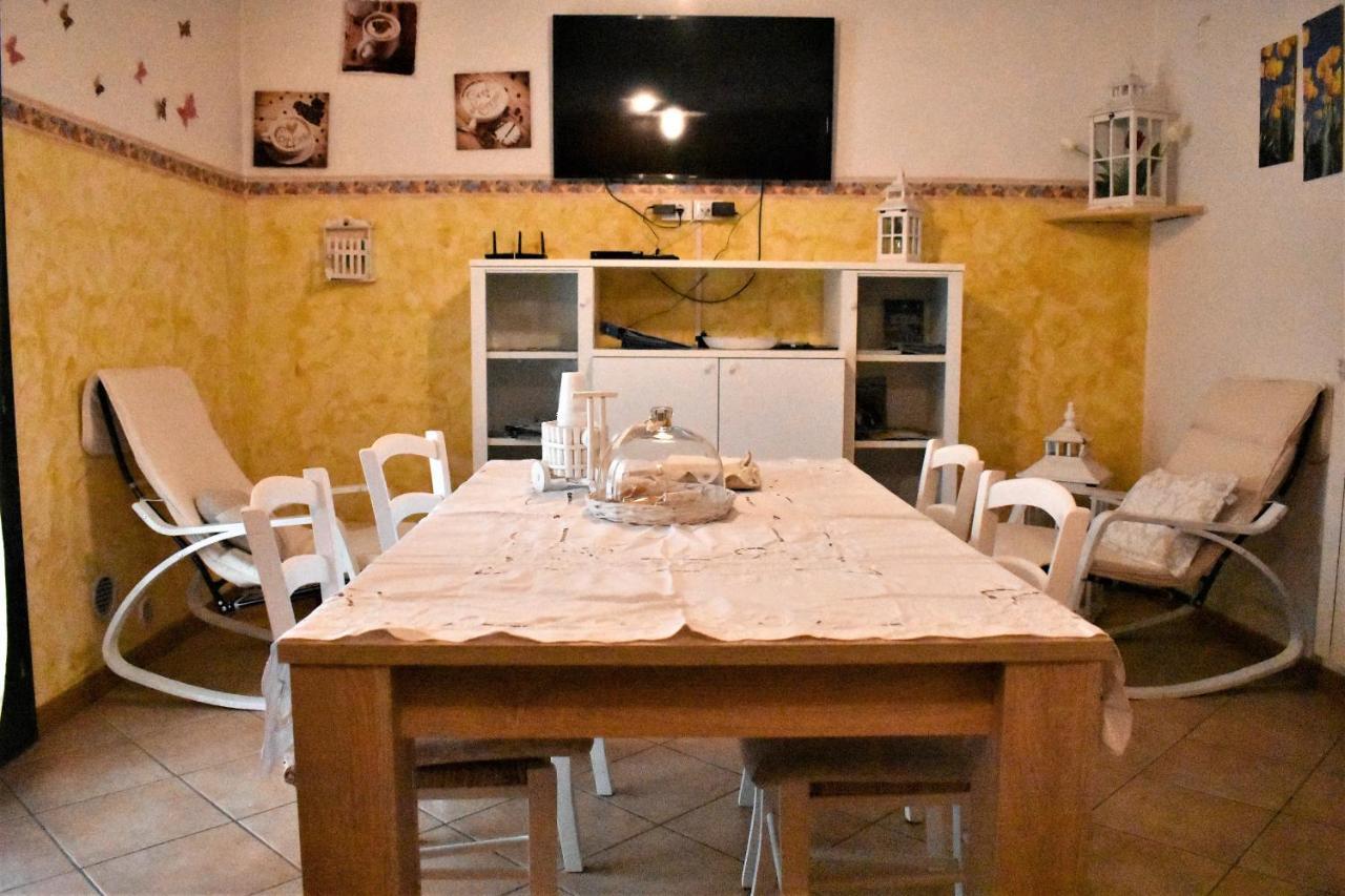 B&B Tulipano Crone Bagian luar foto