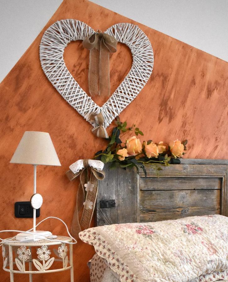B&B Tulipano Crone Bagian luar foto