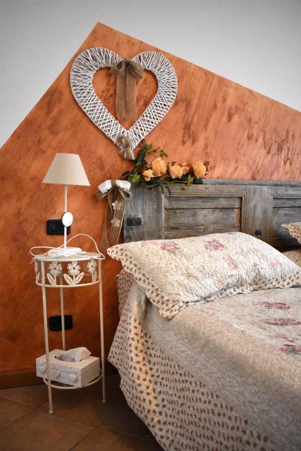 B&B Tulipano Crone Bagian luar foto