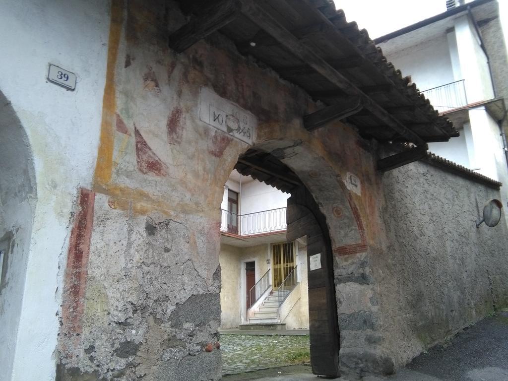 B&B Tulipano Crone Bagian luar foto